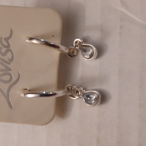 4/$30 New Silver Teardrop Hoop Earrings - Picture 3 of 4